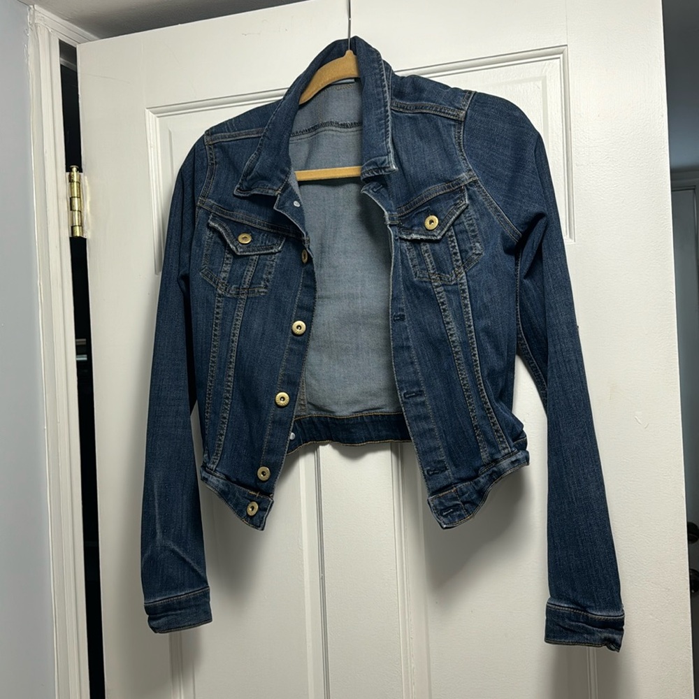 H&M - Jean jacket - very comfortable and stretch